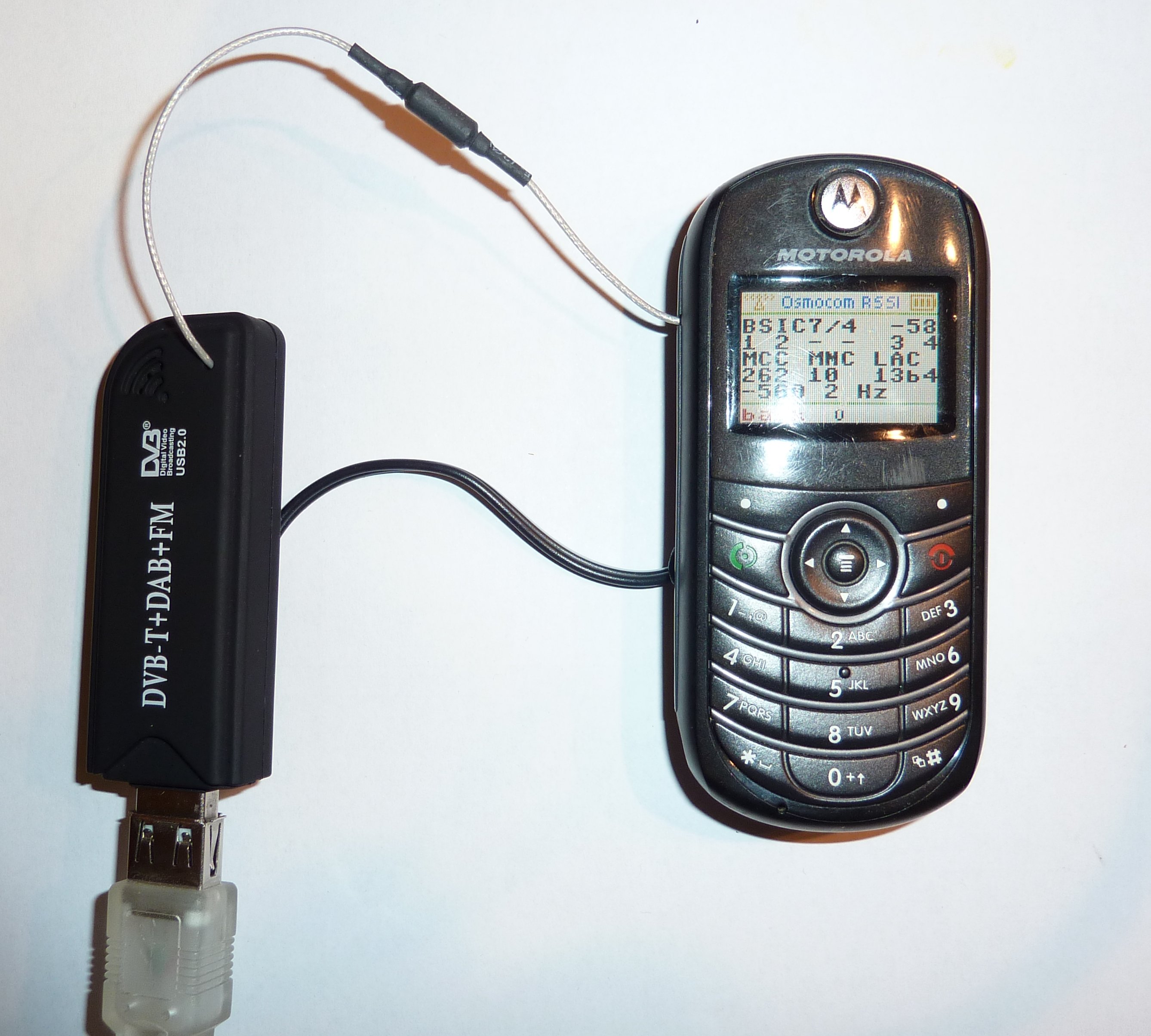 Old Motorola C139 Running Osmocom Bb Firmware While Providing 288 Mhz Clock To Usb Rtl-sdr Dongle Nice Hacks Ham Radio Hacking Computer Motorola